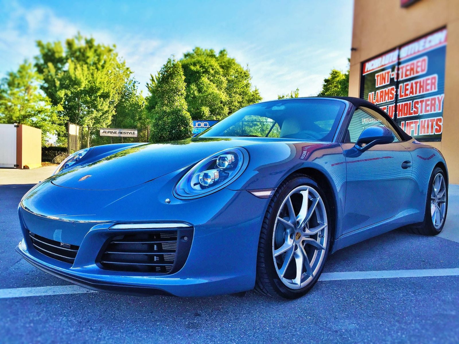 Porsche 911 at MCOR Automotive